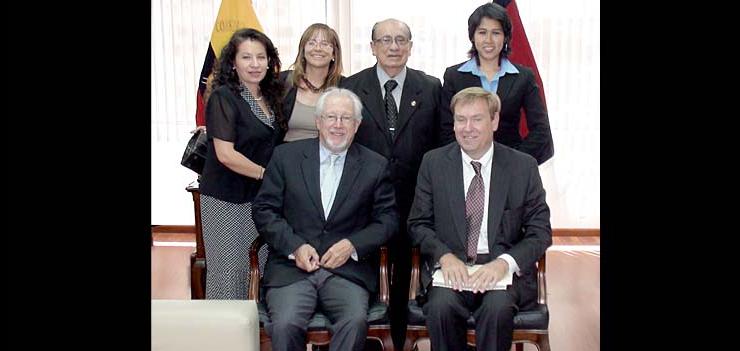 EWMI’s Home Office Rule of Law team Chuck Costello and Mark Dietrich (front row) meeting with USAID representative Lucrecia Tola, EWMI SEJP Director Patricia Esquetini, President of the Judicial Council Dr. Benjamin Cevallos, and legal translator Maria Lo